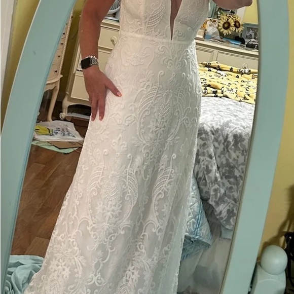 Fantastical Love White Embroidered Sleeveless Maxi Dress - Picture 5 of 9